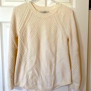 LOFT Lightweight Cream Sweater - women’s Small